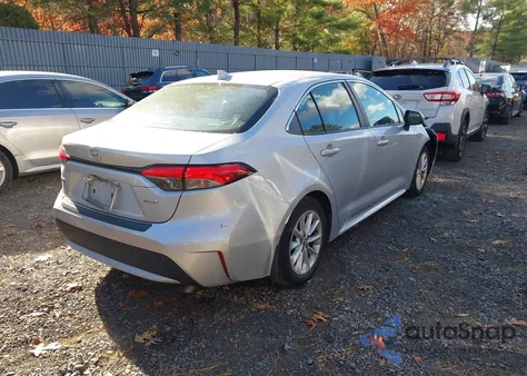 2020 Toyota Corolla Xle z USA, uszkodzony, nr VIN 5YFFPRAE8LP051440